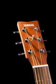 Image de Guitare Folk acoustique YAMAHA F310 Epicéa/Meranti Tobacco brown sunburst